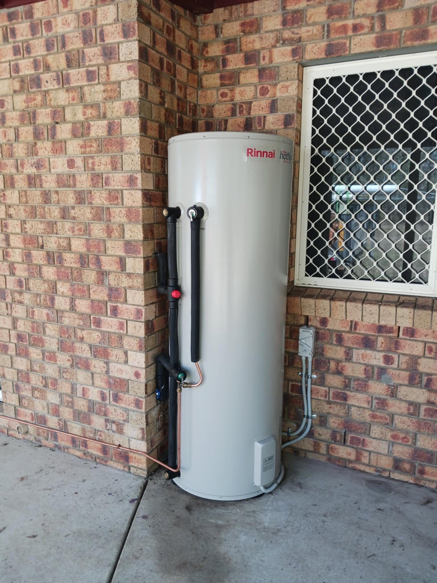 Rinnai 160L Electric 1.8kW - EHFA160S18